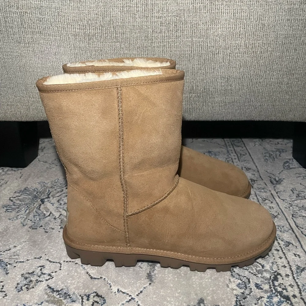 UGG Essential Bootie Chestnut